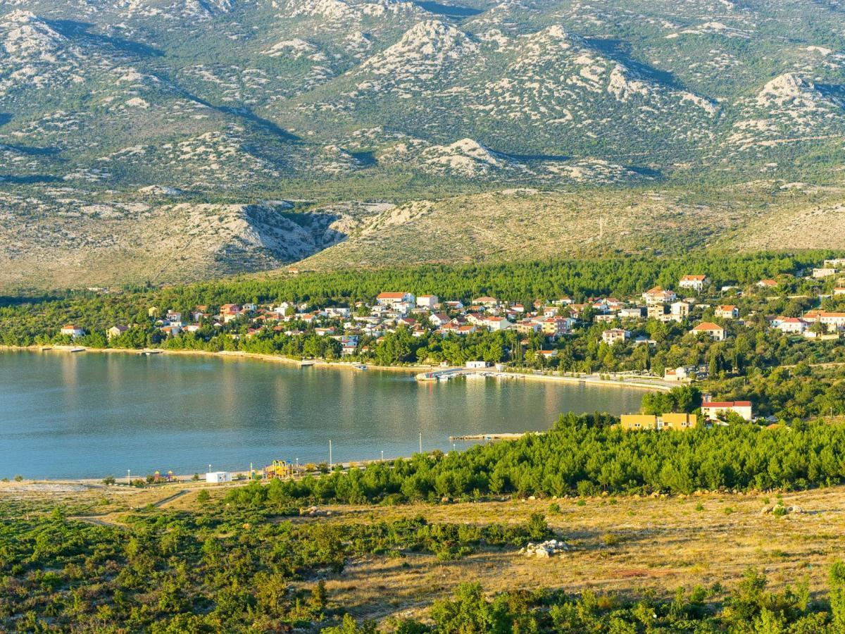 Vacation House Loreta Sveti Rok Buitenkant foto